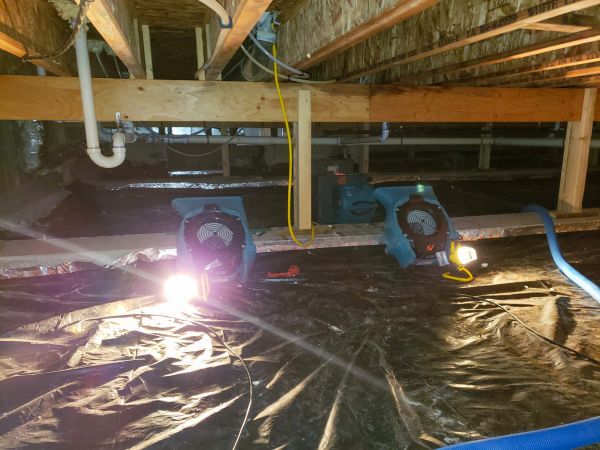 Crawlspace Water Removal in Woodinville