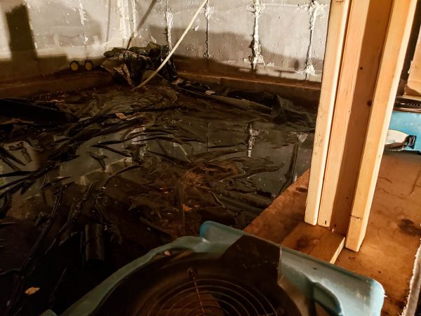 Crawlspace Water Cleanup in Woodinville